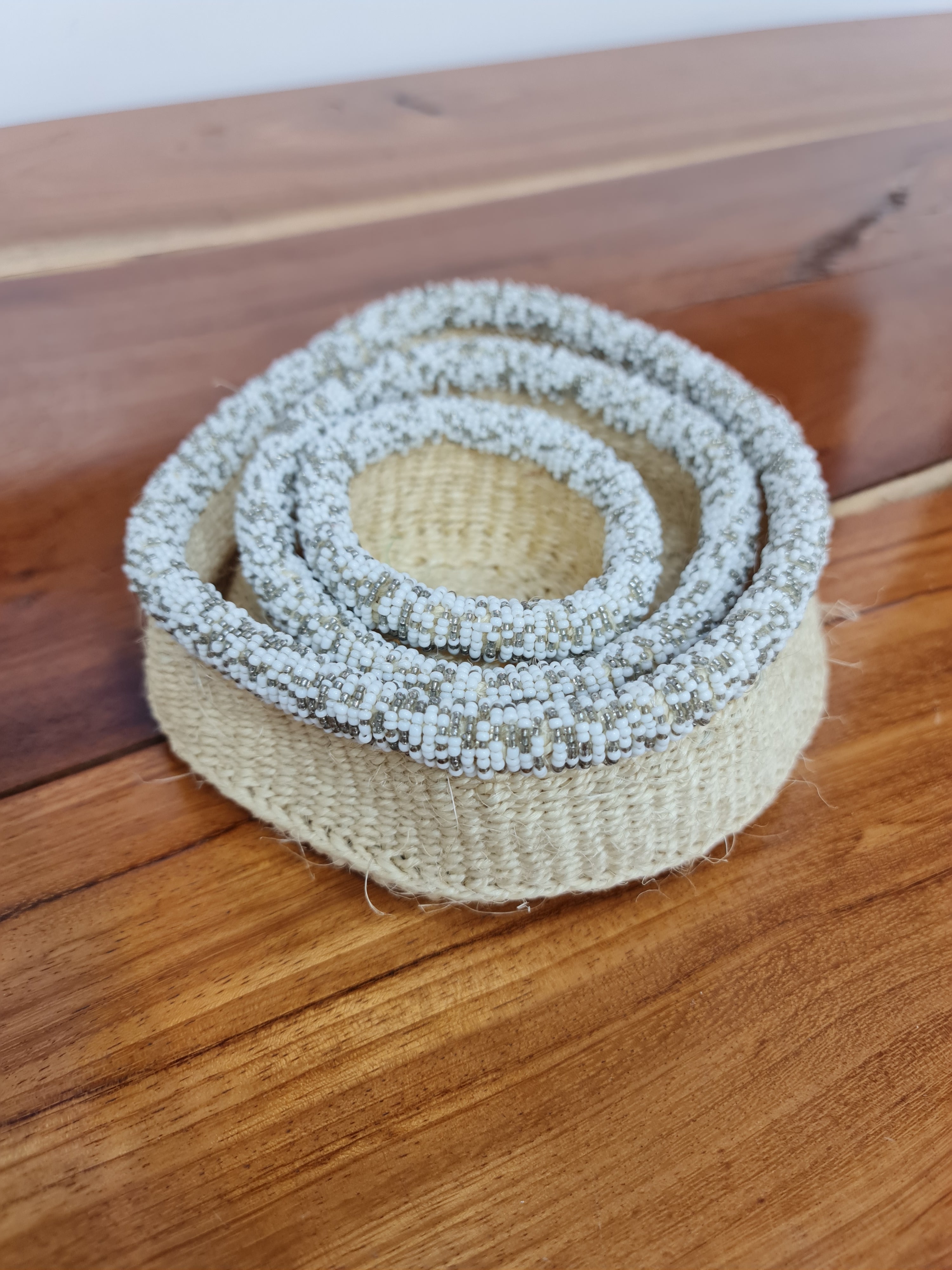 Beige Beaded Rim Basket Set