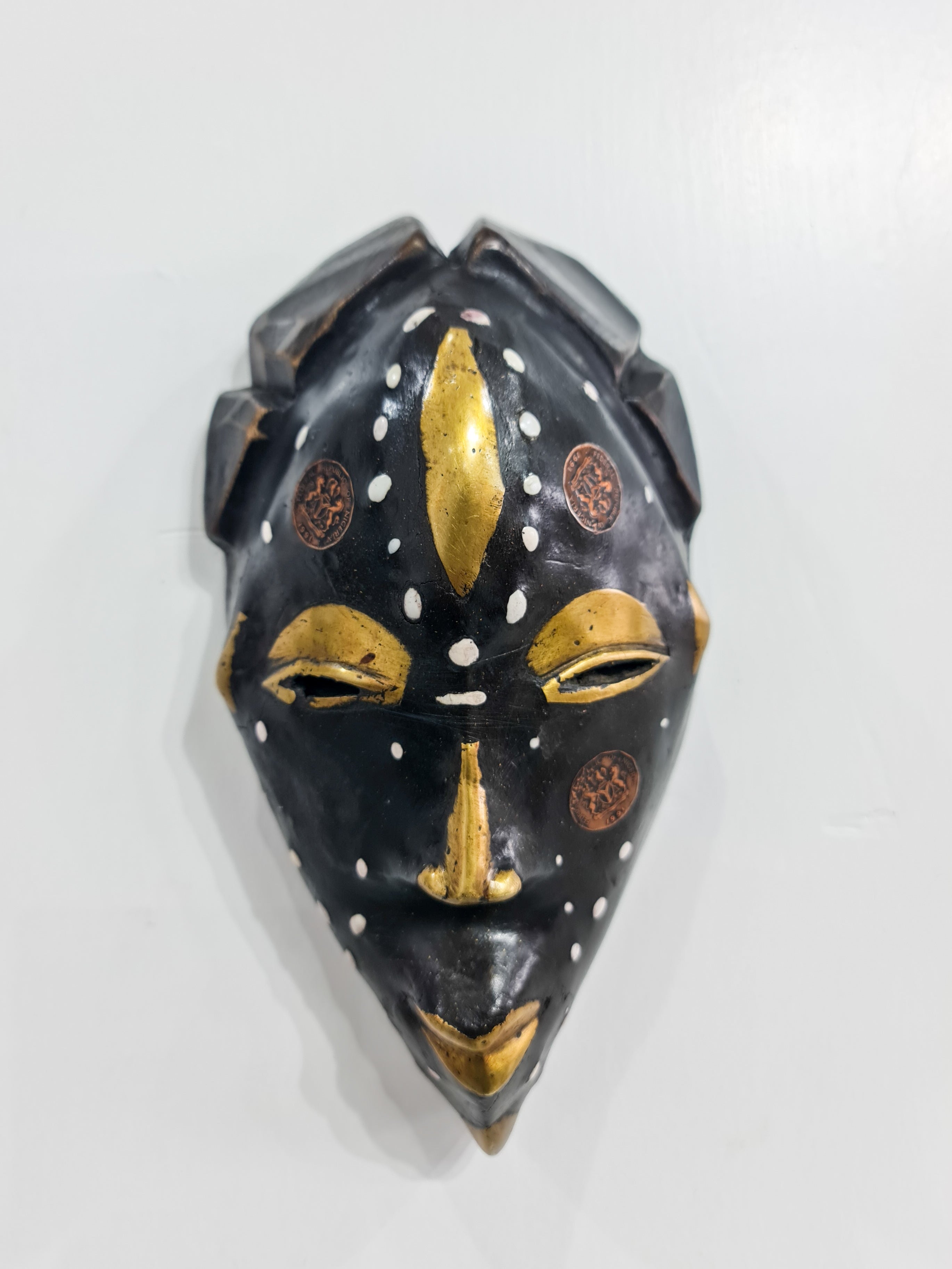 C/B Antique Tikar Mask